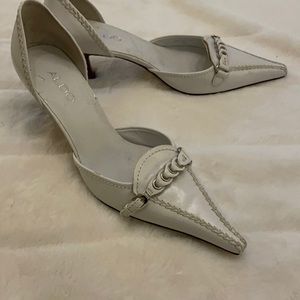 Aldo kitten heels